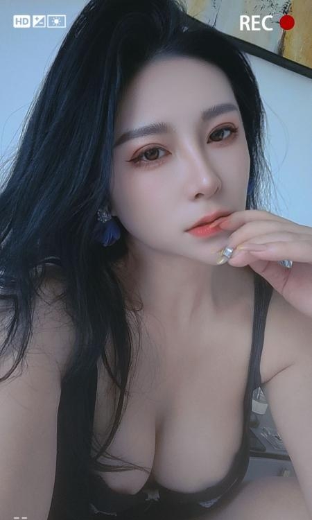 服务型御姐美少妇