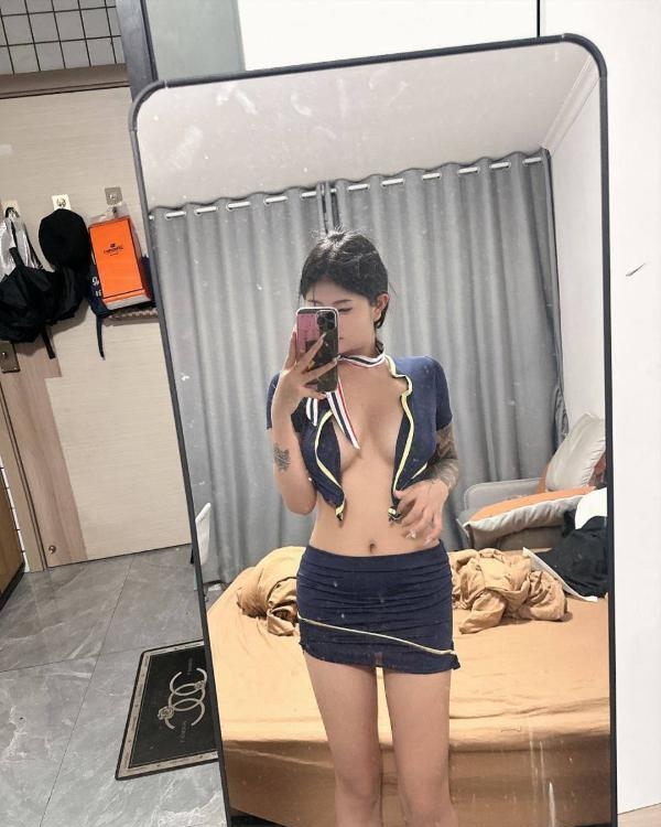 南开童颜大胸嫩妹