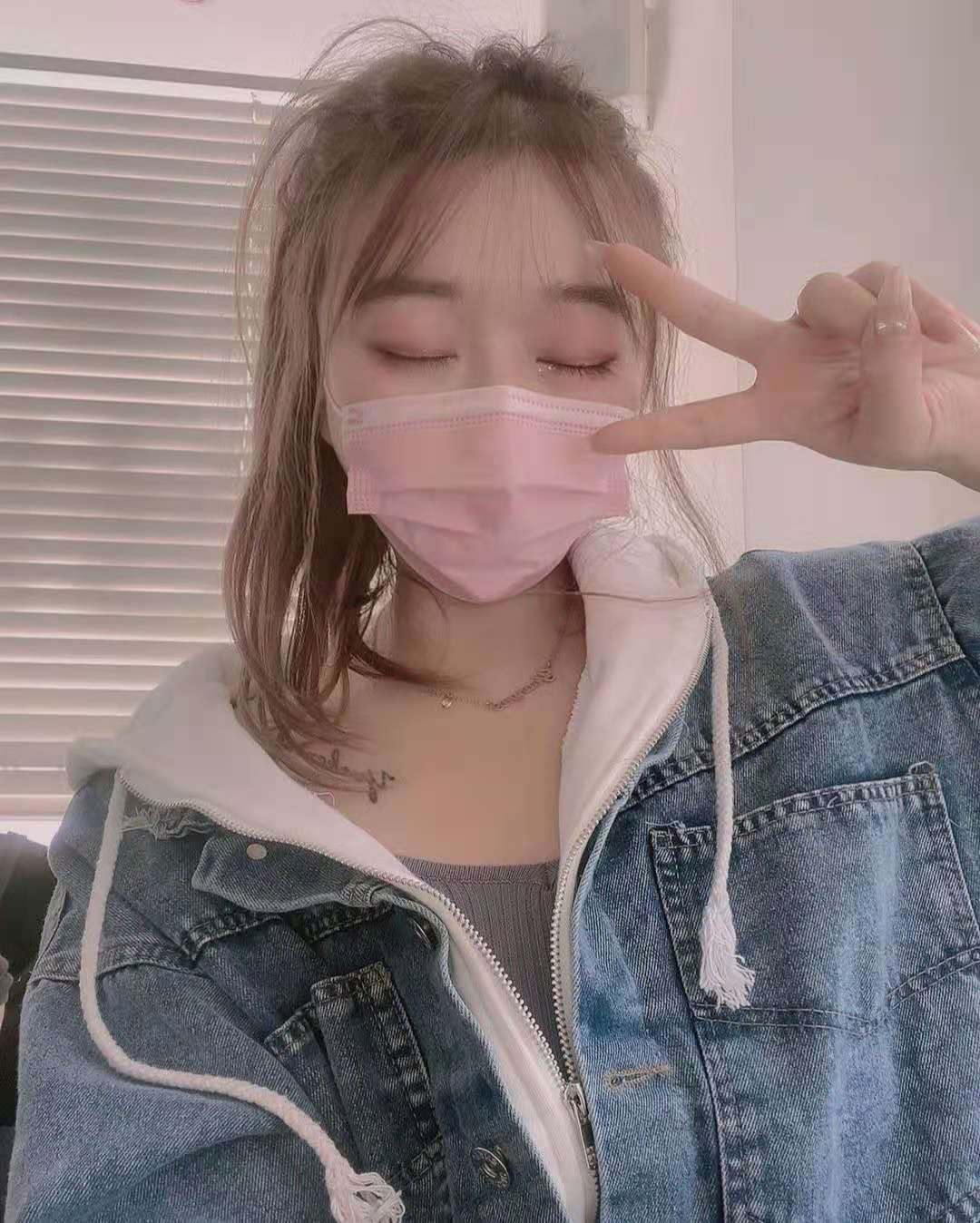 [哈尔滨]2021年2月13日美女很棒就是年纪有点小