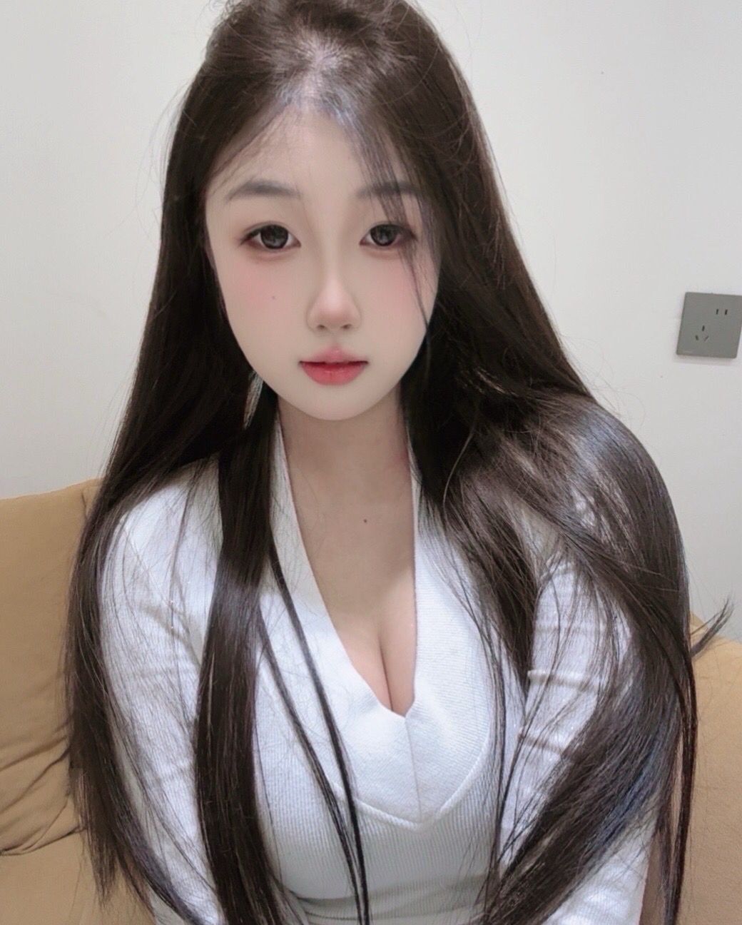 包河可颜射大胸妹